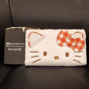 Hello Kitty Loungefly Wallet (NWT)